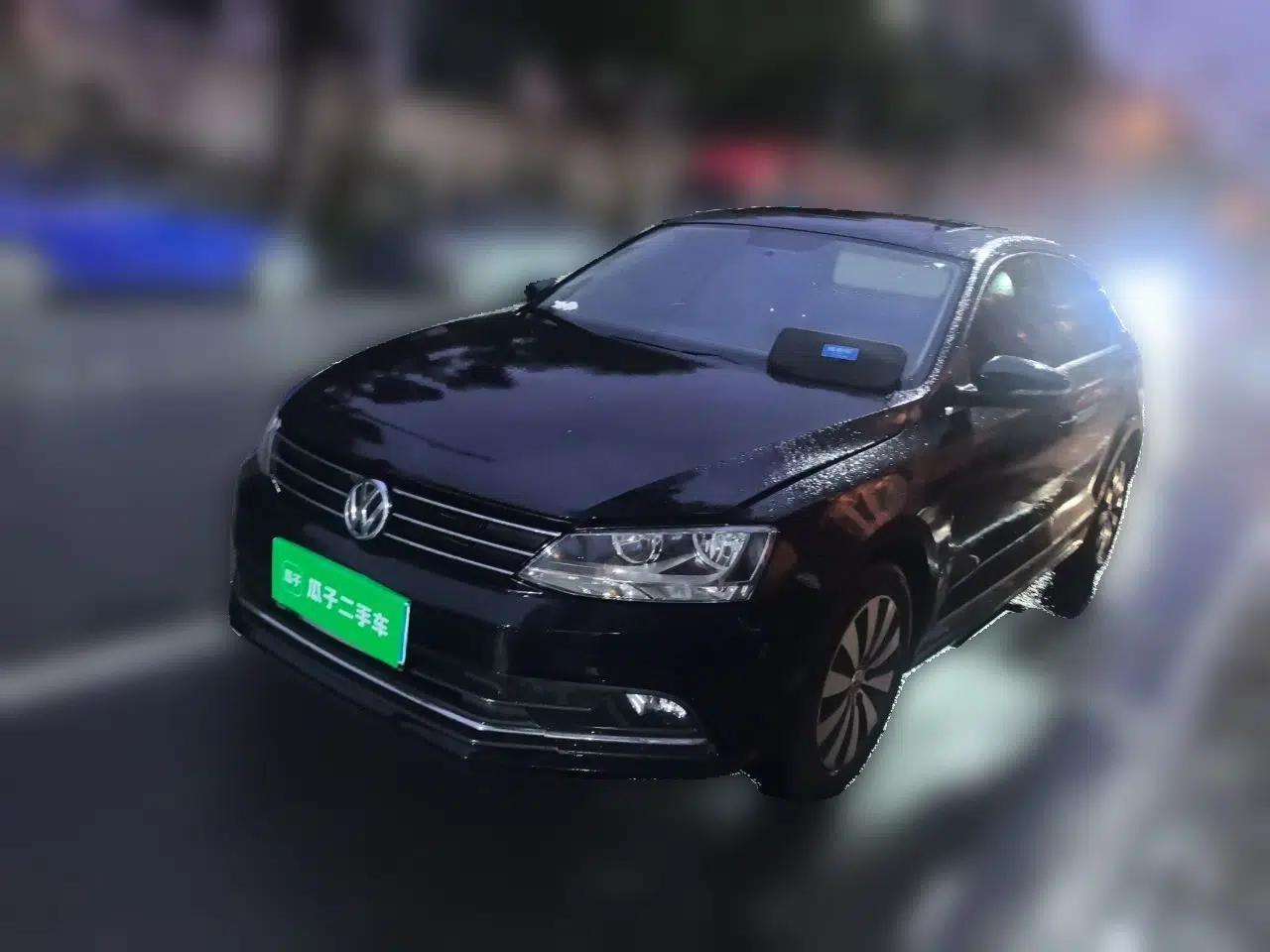 Volkswagen Sagitar 2017 1.6L Manual Comfort Model — миниатюра 1