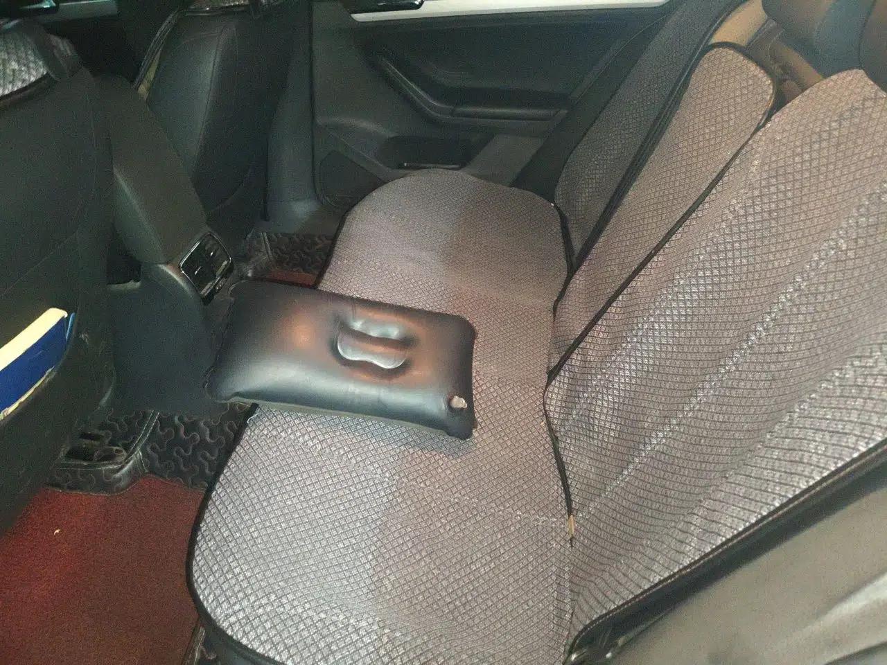 Volkswagen Sagitar 2017 1.6L Manual Comfort Model — миниатюра 17