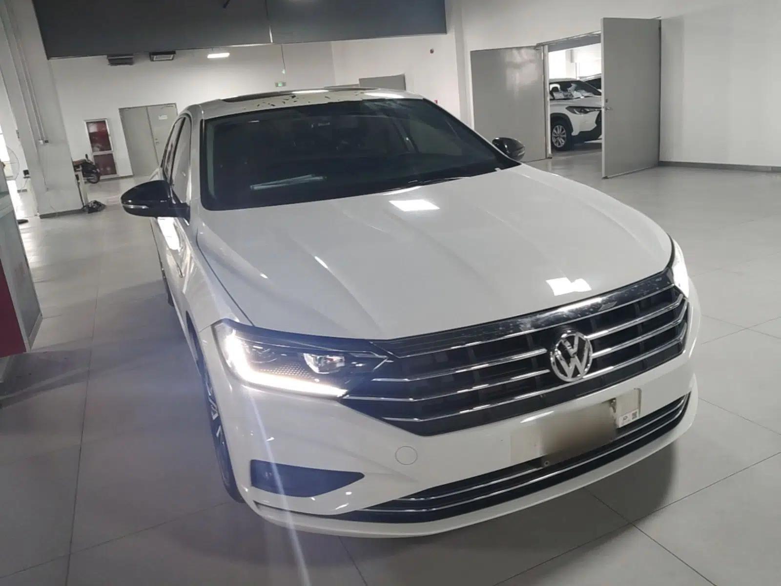 Volkswagen Sagitar 2020 200TSI DSG Comfort Version China VI Standard — миниатюра 3