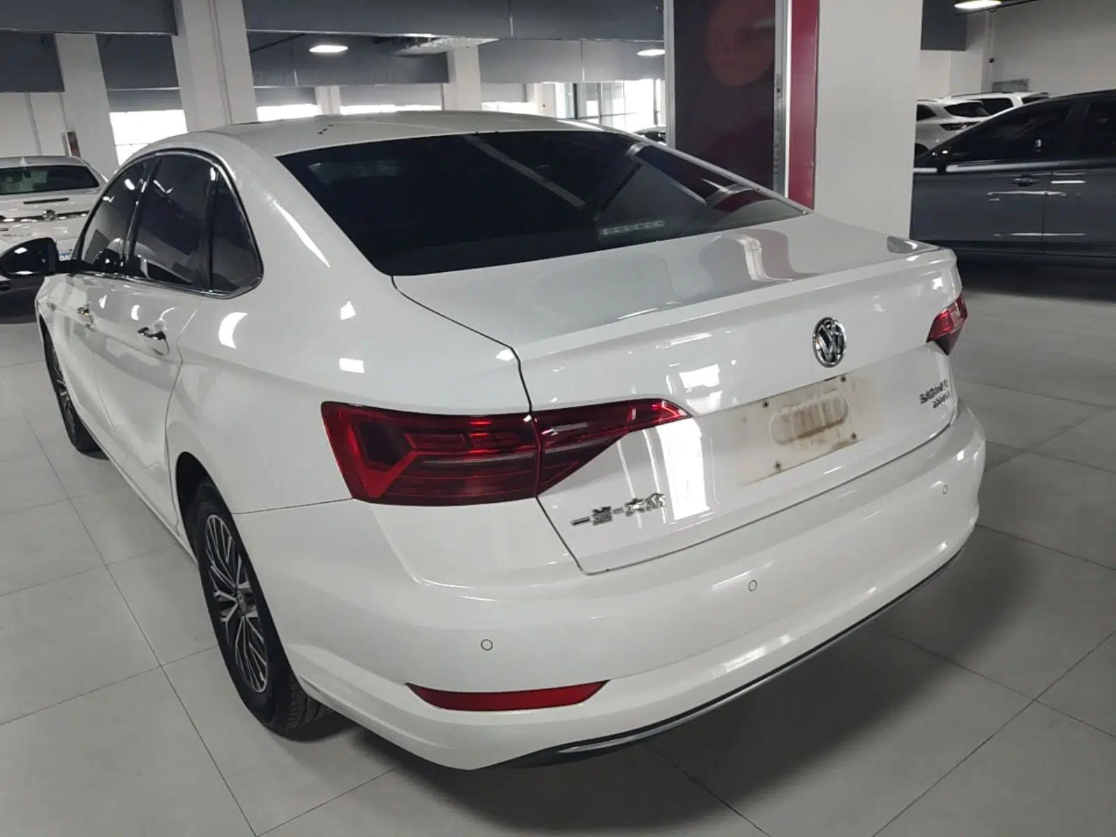Volkswagen Sagitar 2020 200TSI DSG Comfort Version China VI Standard — миниатюра 4