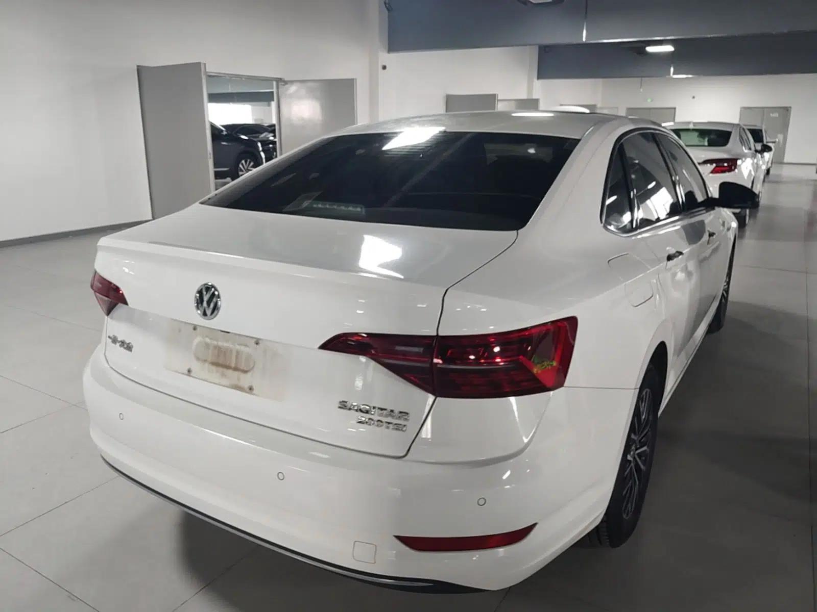 Volkswagen Sagitar 2020 200TSI DSG Comfort Version China VI Standard — миниатюра 6