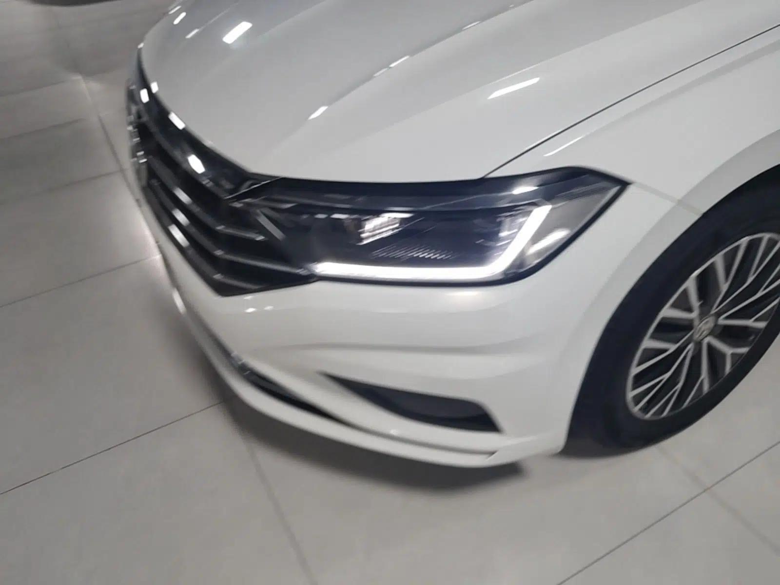 Volkswagen Sagitar 2020 200TSI DSG Comfort Version China VI Standard — миниатюра 8