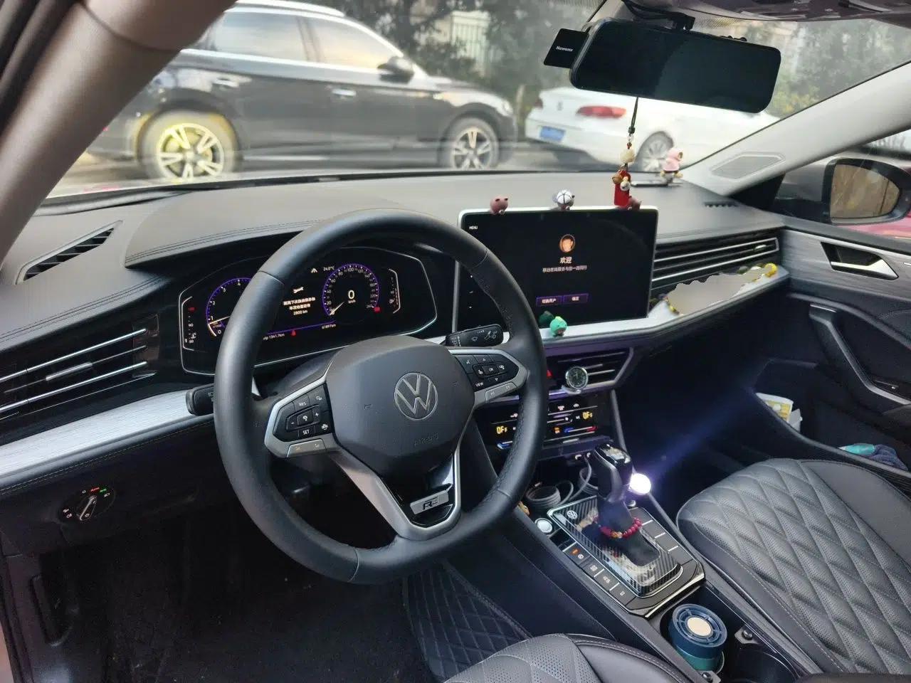 Volkswagen Sagitar 2023 280TSI DSG Excellence Plus Edition — миниатюра 9