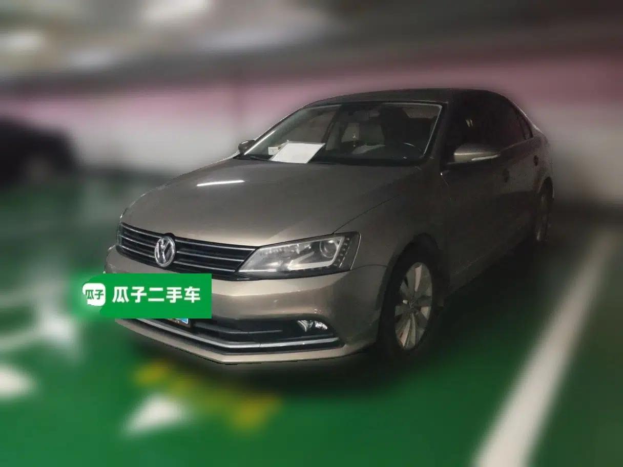 Volkswagen Sagitar 2015 230TSI Automatic Comfort Version — миниатюра 1