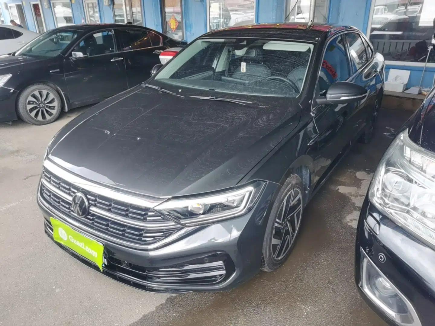 Volkswagen Sagitar 2023 300TSI DSG Excellence Edition — миниатюра 1
