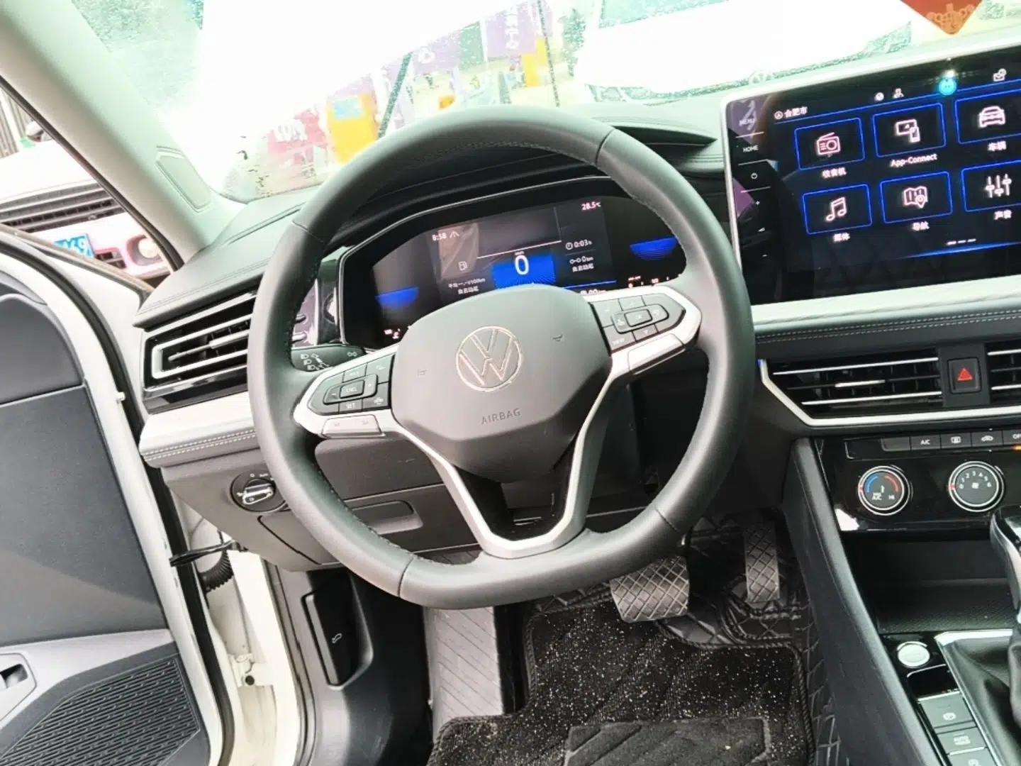 Volkswagen Sagitar 2023 300TSI DSG Excellence Edition — миниатюра 18
