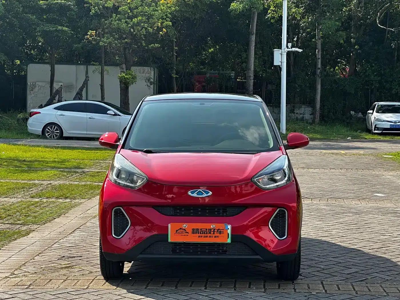 Little Ant 2022 Model, Sweet Pink Version, Half-Sugar Edition, Lithium Iron Phosphate, 30kW, 301km/h — миниатюра 2
