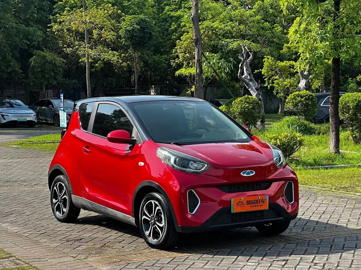 Little Ant 2022 Model, Sweet Pink Version, Half-Sugar Edition, Lithium Iron Phosphate, 30kW, 301km/h — миниатюра 3