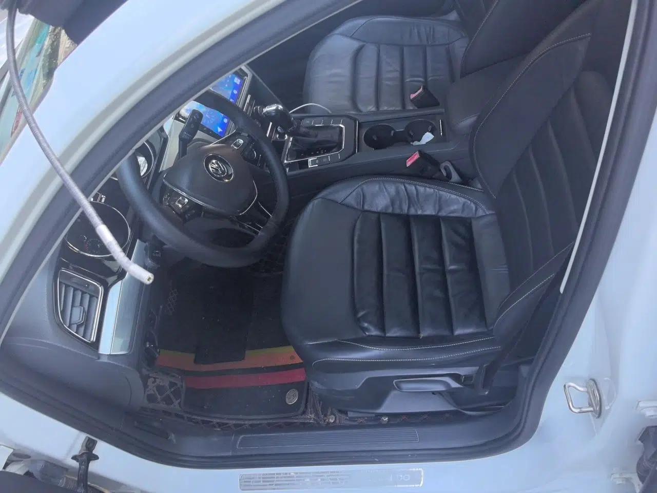 Volkswagen Lamando 2015 280TSI DSG Comfort Edition — миниатюра 15