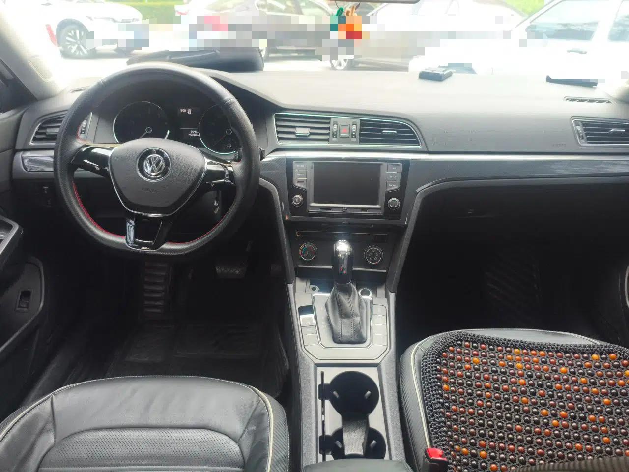 Volkswagen Lamando 2018 230TSI DSG Fashion Edition — миниатюра 9