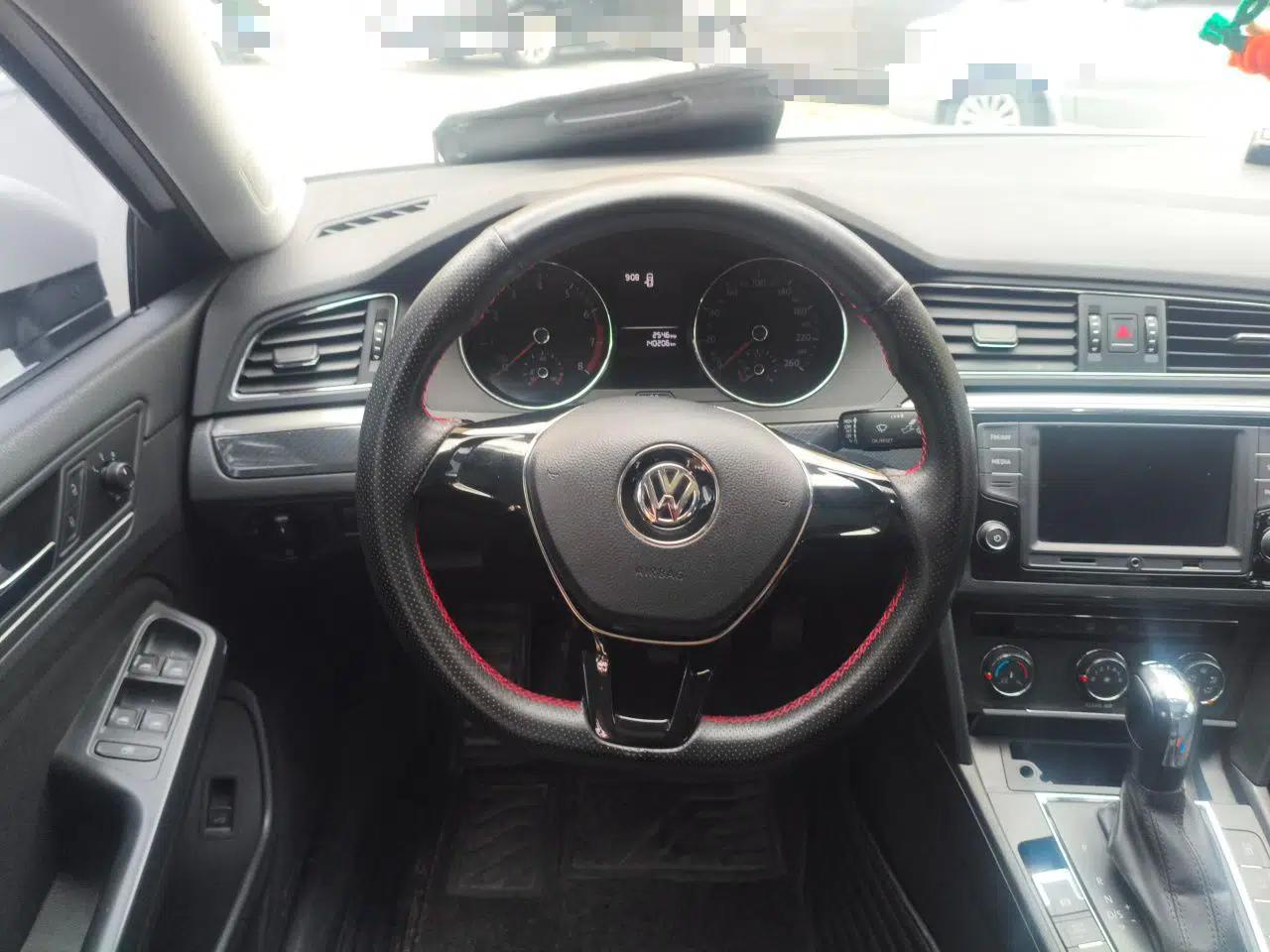 Volkswagen Lamando 2018 230TSI DSG Fashion Edition — миниатюра 10