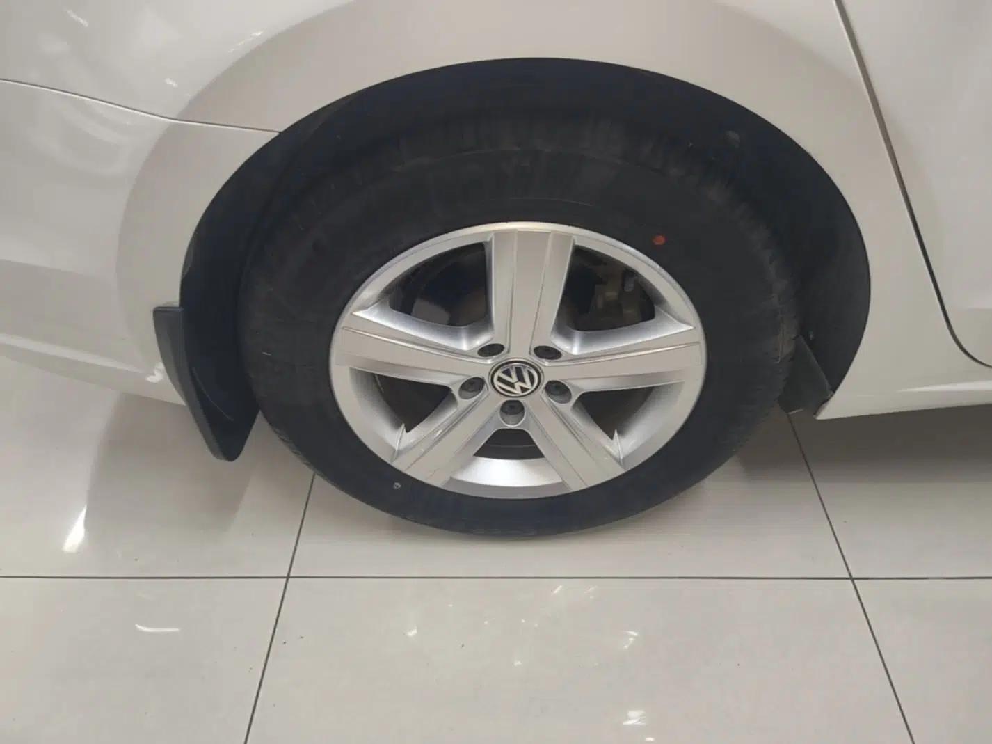 Volkswagen Lamando 2017 230TSI DSG Fashion Edition — миниатюра 11