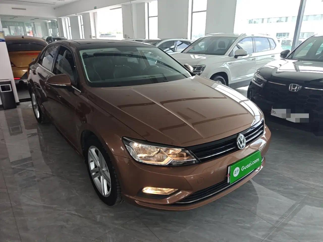 Volkswagen Lamando 2015 280TSI DSG Comfort Edition — миниатюра 3
