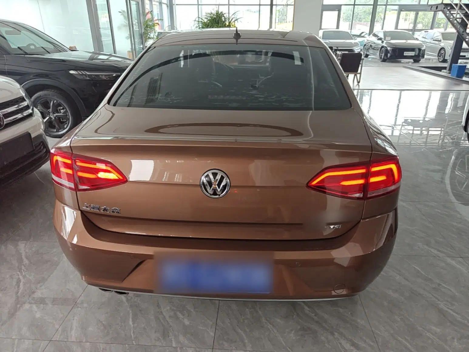 Volkswagen Lamando 2015 280TSI DSG Comfort Edition — миниатюра 5