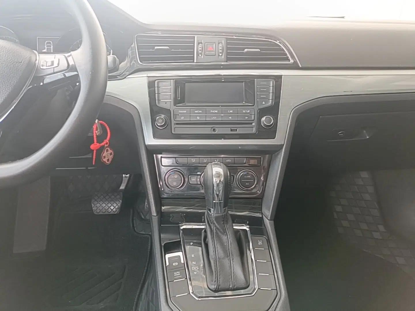 Volkswagen Lamando 2015 280TSI DSG Comfort Edition — миниатюра 20