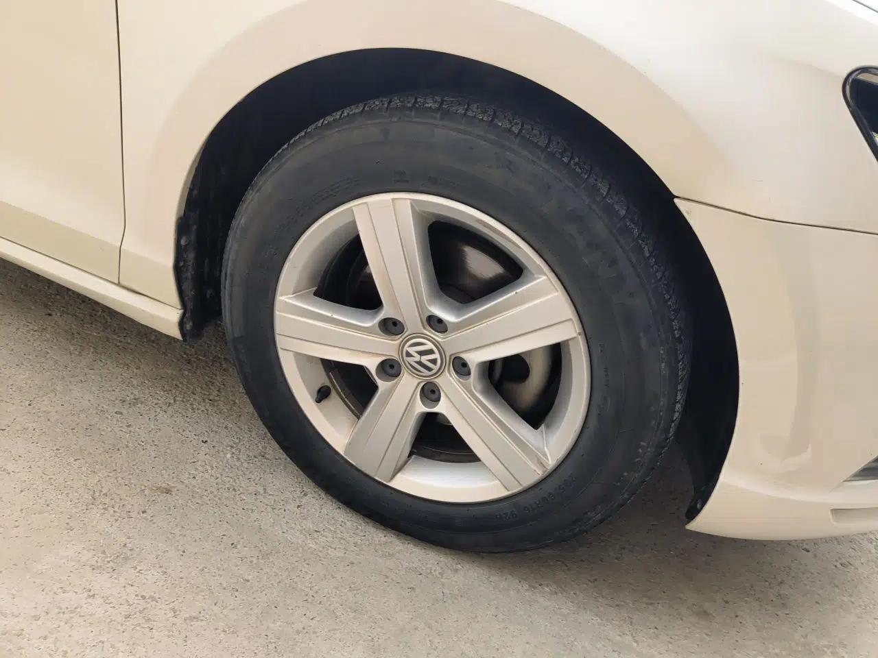 Volkswagen Lamando 2015 230TSI DSG Fashion Edition — миниатюра 8