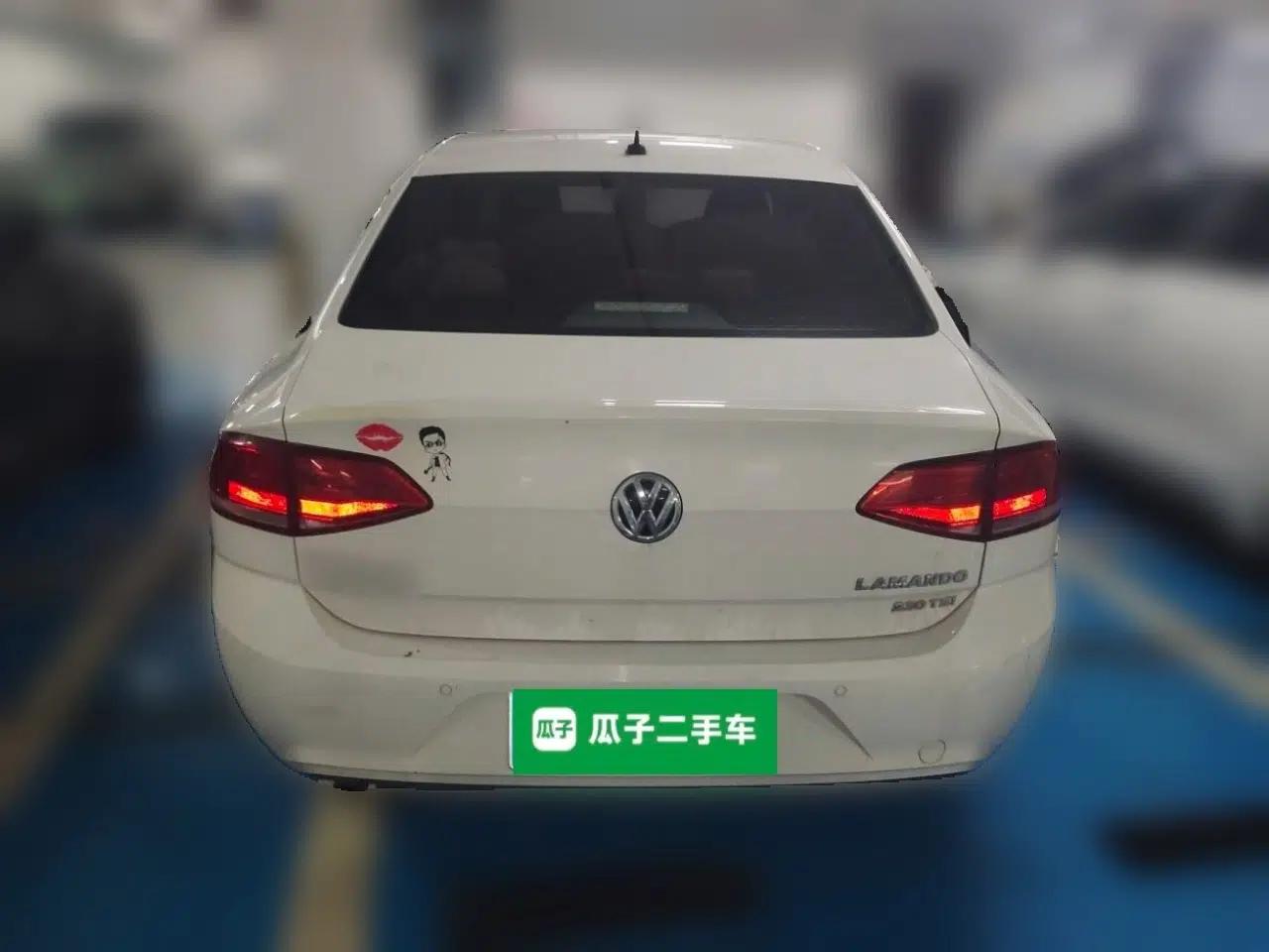 Volkswagen Lamando 2017 230TSI DSG Fashion Edition — миниатюра 5