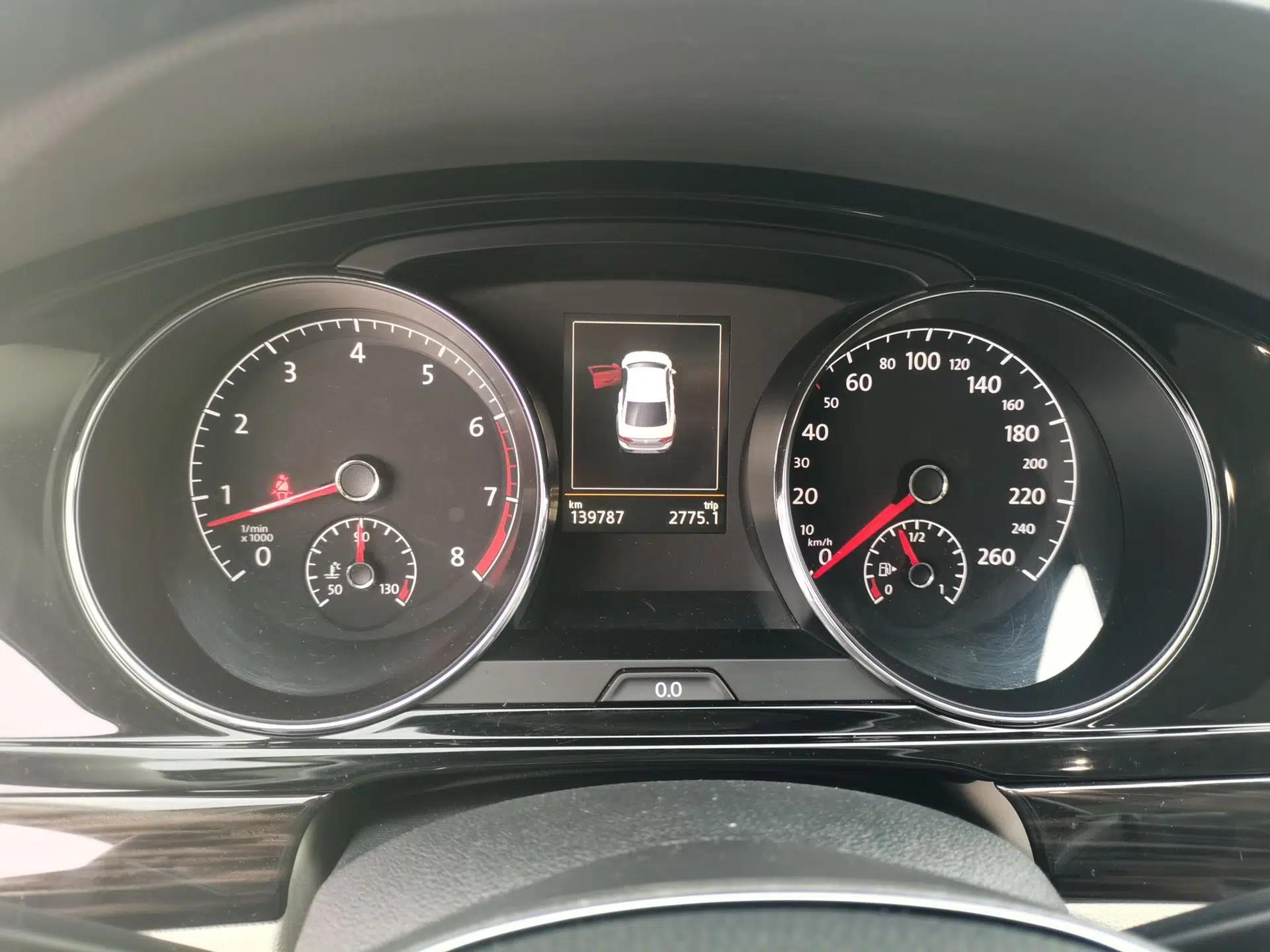 Volkswagen Lamando 2015 330TSI DSG Luxury Edition — миниатюра 11