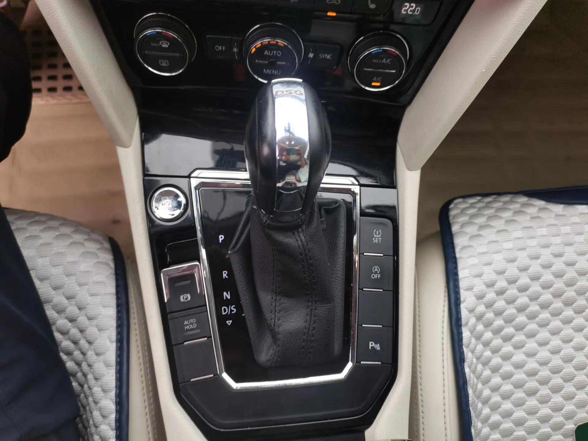 Volkswagen Lamando 2015 330TSI DSG Luxury Edition — миниатюра 14