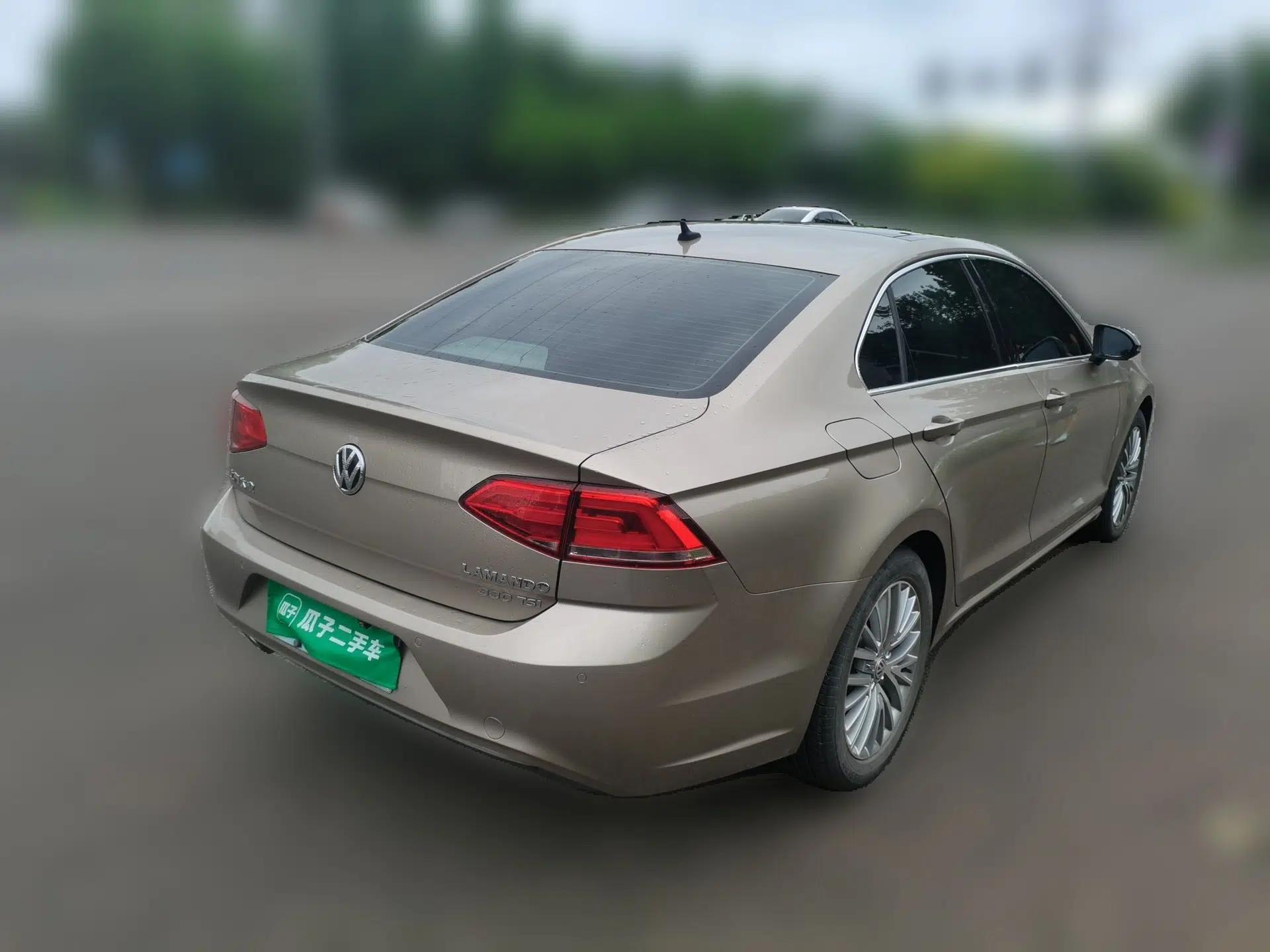Volkswagen Lamando 2015 330TSI DSG Luxury Edition — миниатюра 6