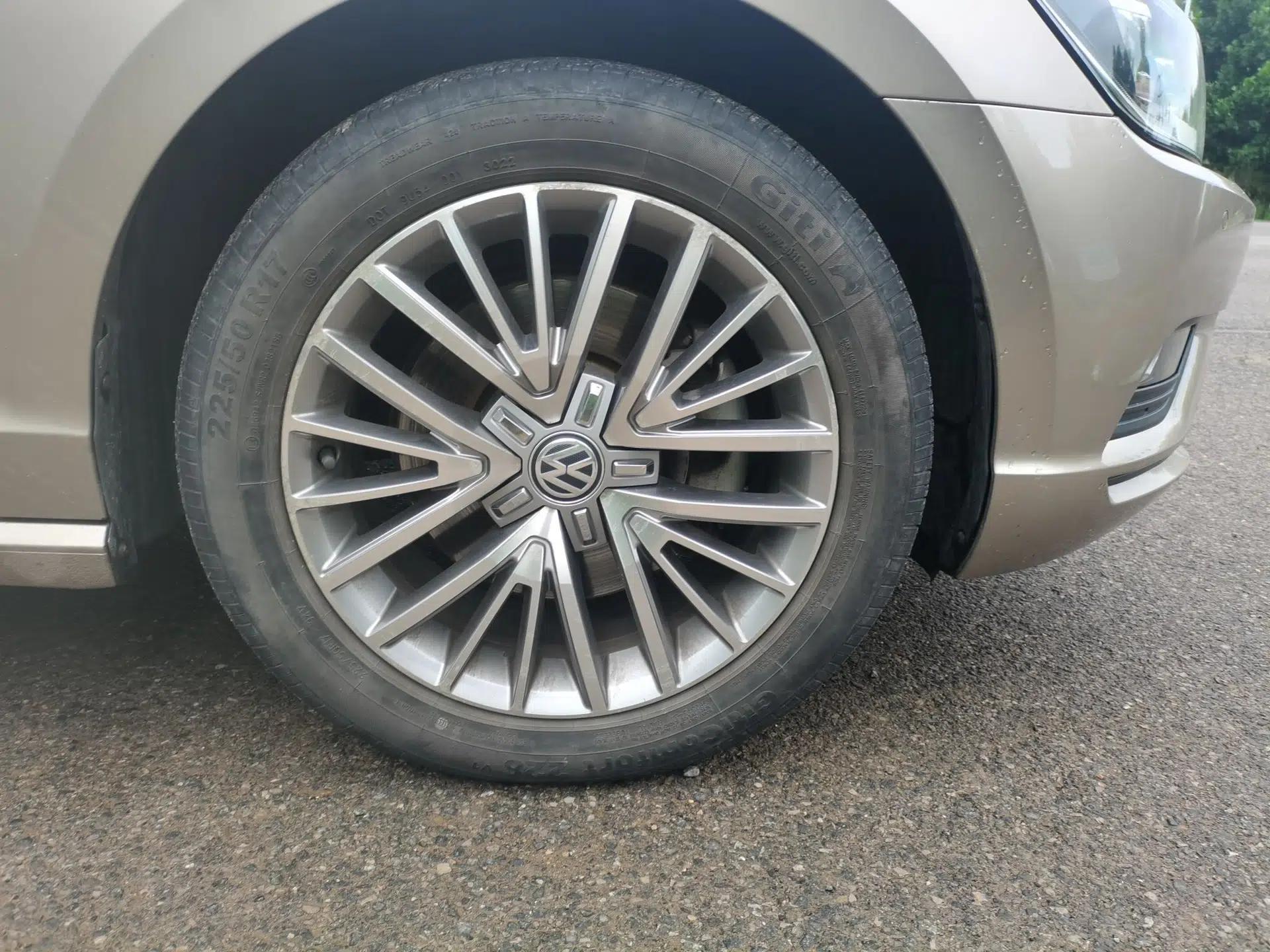 Volkswagen Lamando 2015 330TSI DSG Luxury Edition — миниатюра 8