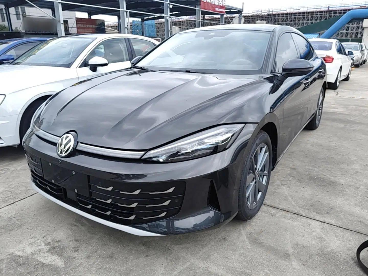 Volkswagen Lamando 2026 Lavida L 300TSI Lingfeng Edition — миниатюра 1