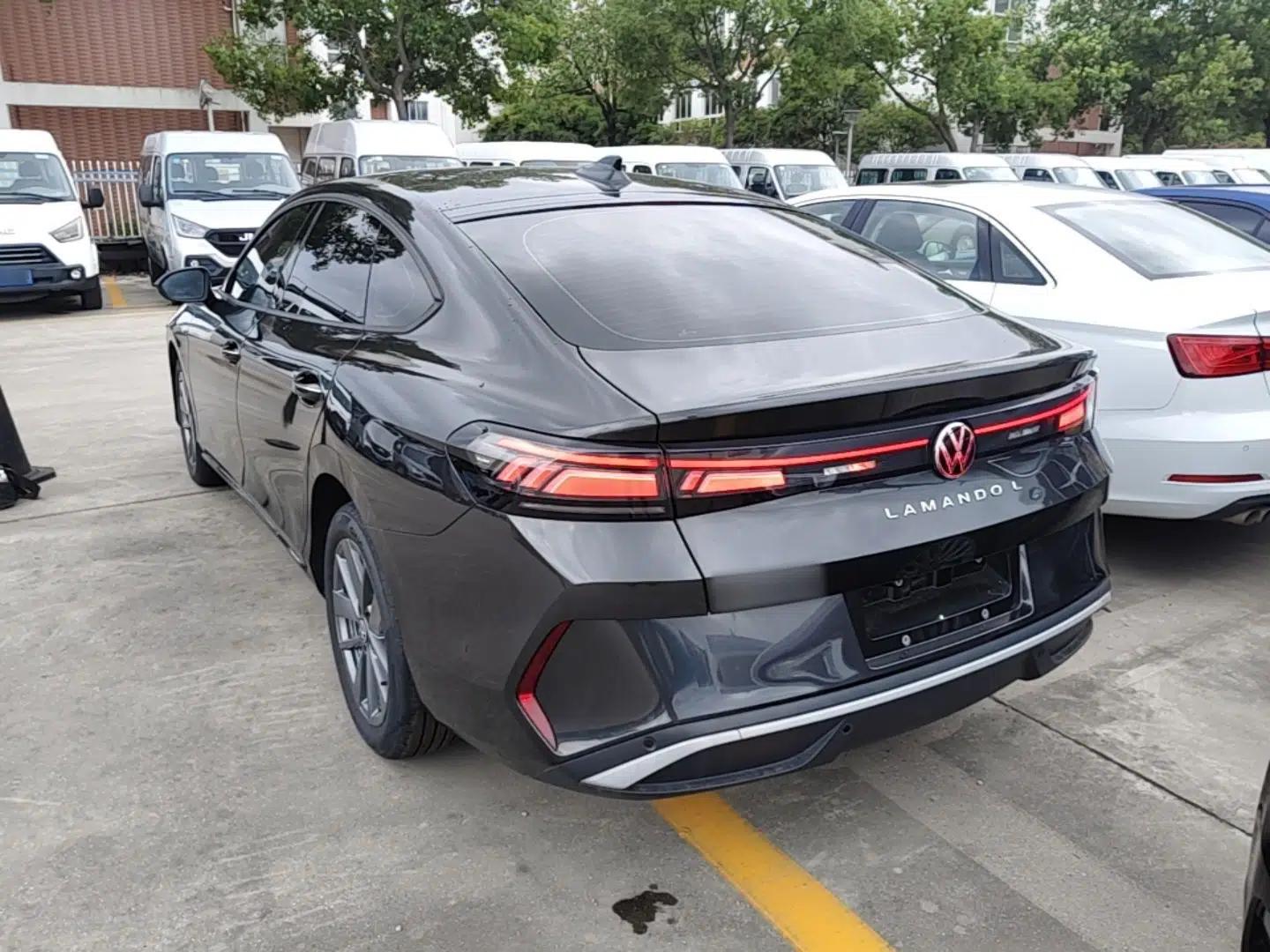 Volkswagen Lamando 2026 Lavida L 300TSI Lingfeng Edition — миниатюра 4