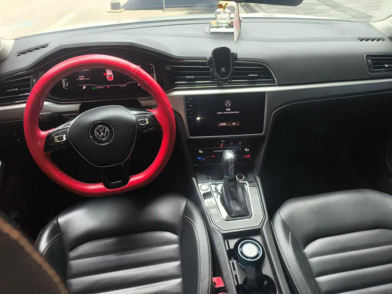 Volkswagen Lamando 2021 280TSI DSG Comfort Edition — миниатюра 9