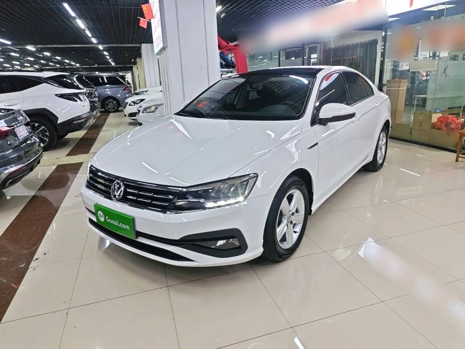 Volkswagen Lamando 2021 230TSI DSG Fashion Edition — миниатюра 1