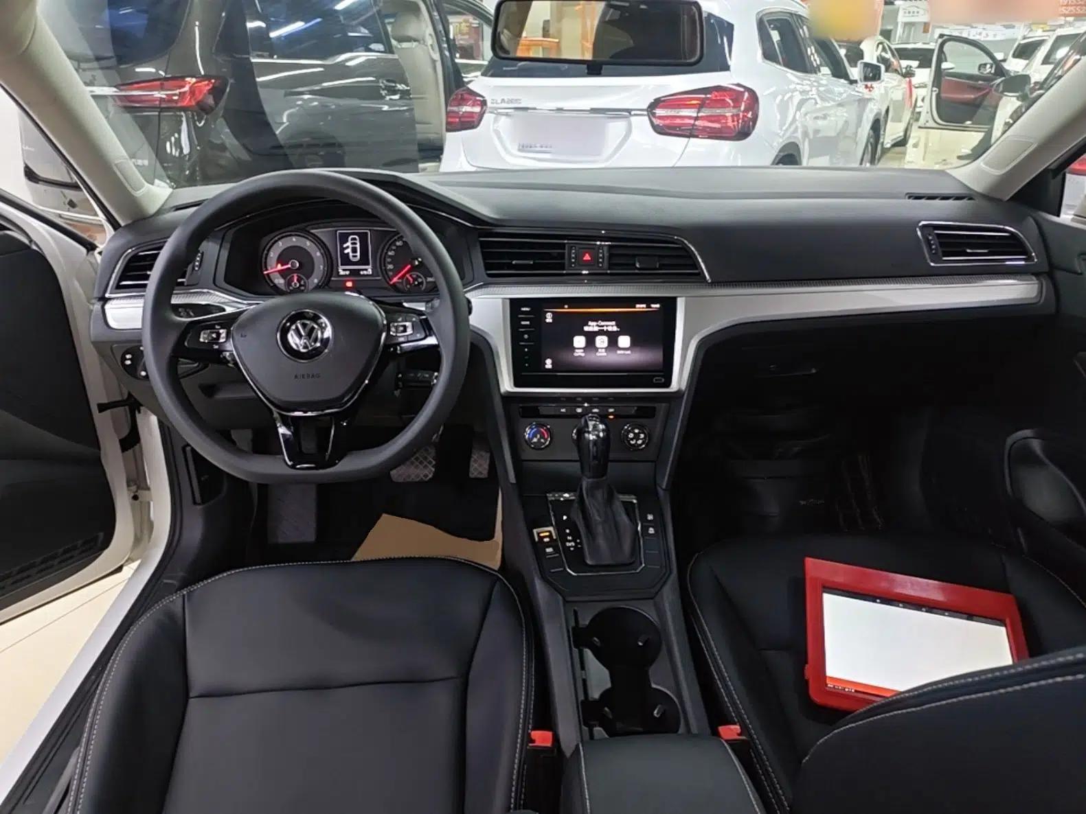 Volkswagen Lamando 2021 230TSI DSG Fashion Edition — миниатюра 12