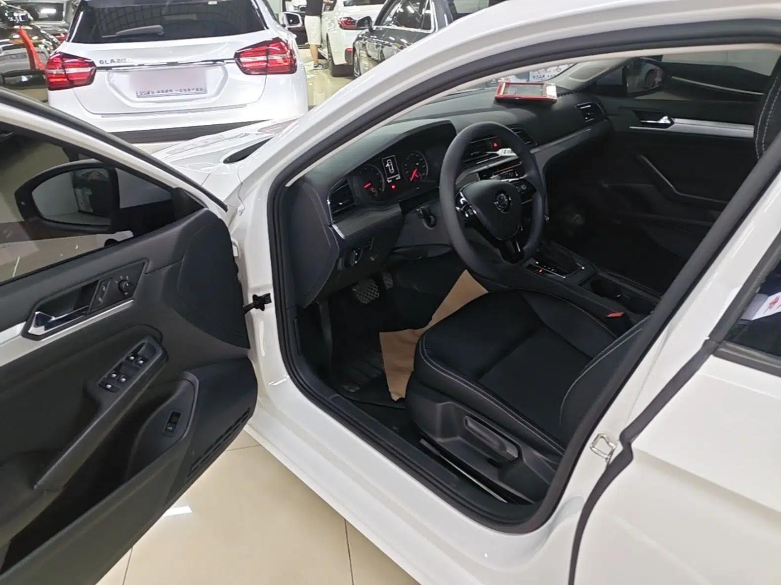 Volkswagen Lamando 2021 230TSI DSG Fashion Edition — миниатюра 18