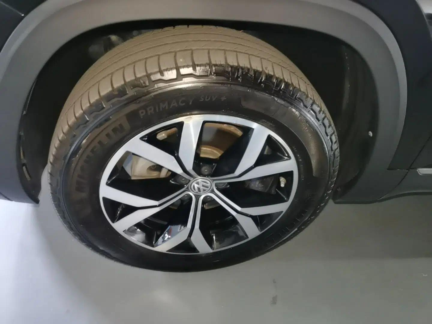 Volkswagen Teramont 2020 330TSI Two-Wheel-Drive Luxury Edition China VI Standard — миниатюра 10