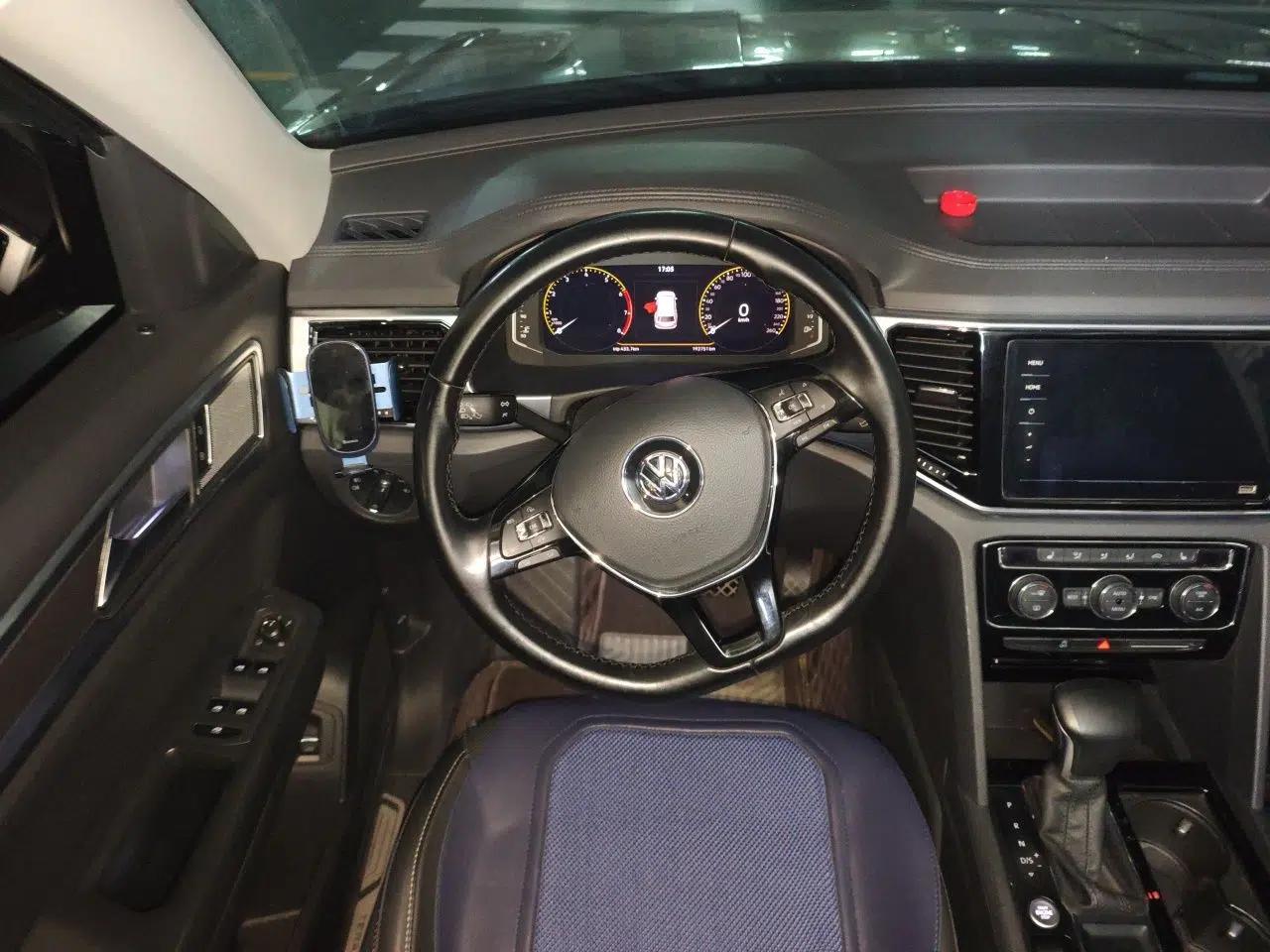 Volkswagen Teramont 2020 Revised Version 330TSI Two-Wheel Drive Luxury Edition — миниатюра 9