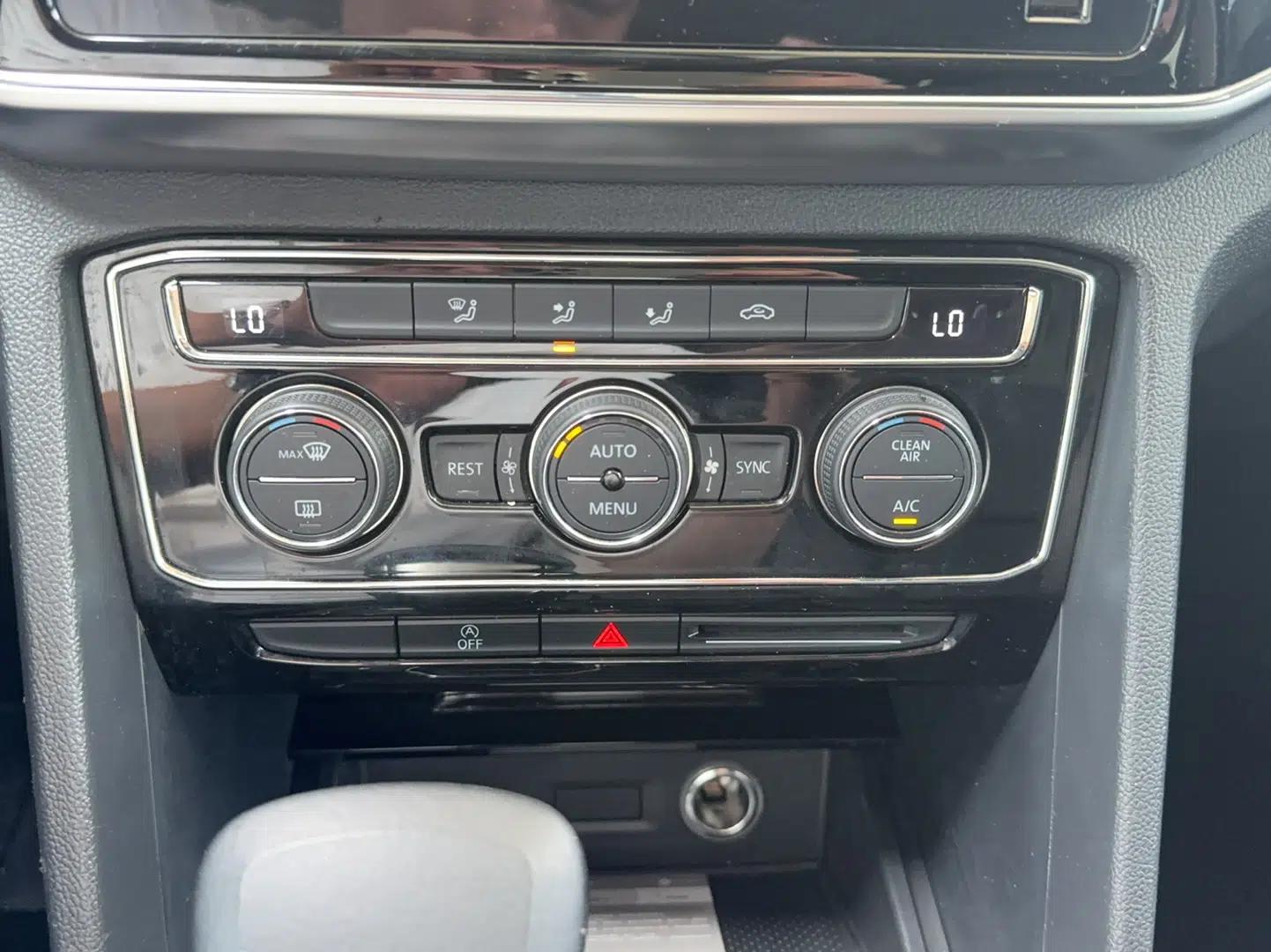 Volkswagen Teramont 2020 Revised Version 330TSI Two-Wheel Drive Comfort Edition — миниатюра 20