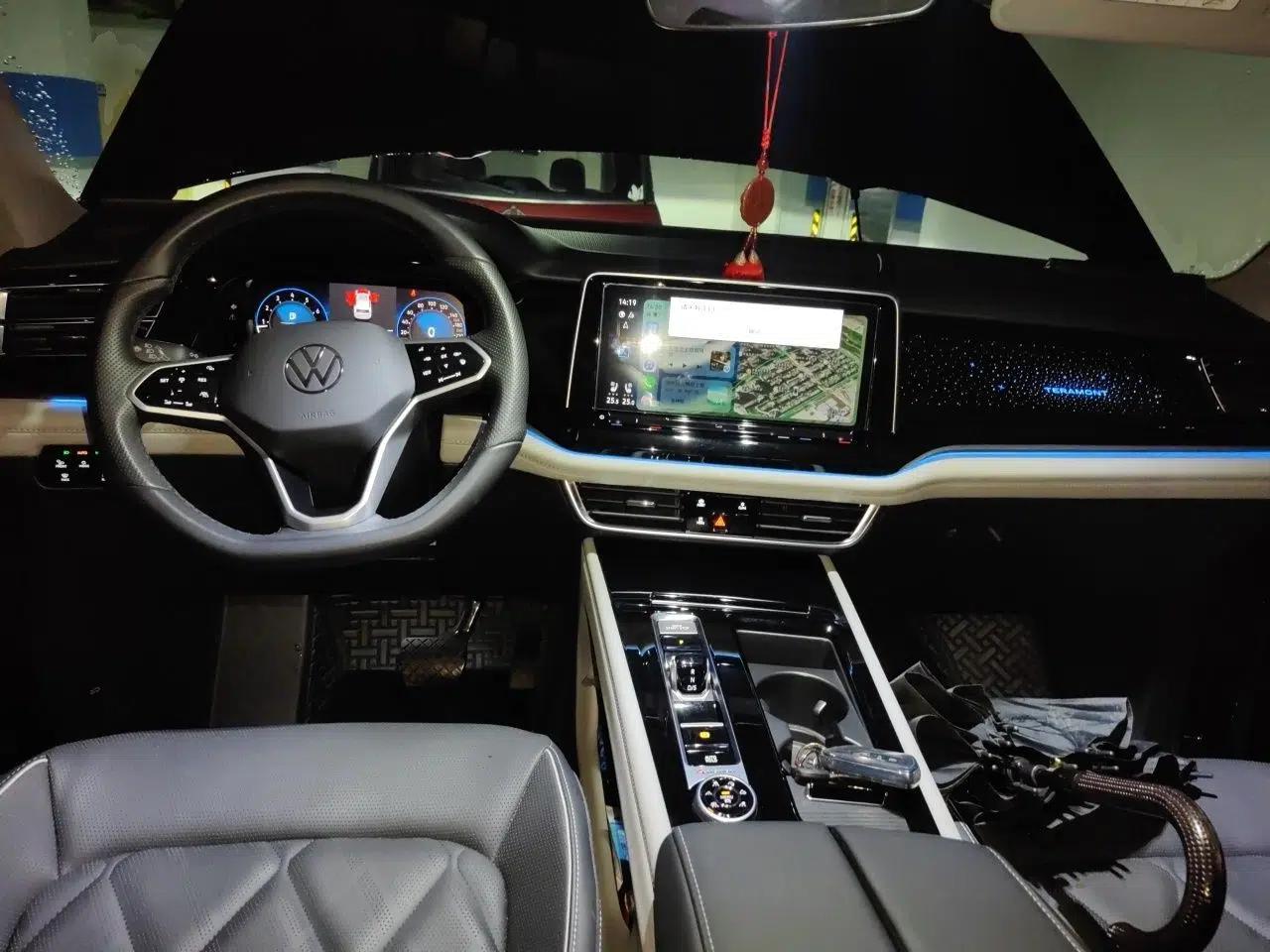 Volkswagen Teramont 2024 380TSI All-Wheel Drive Longyao Edition — миниатюра 9