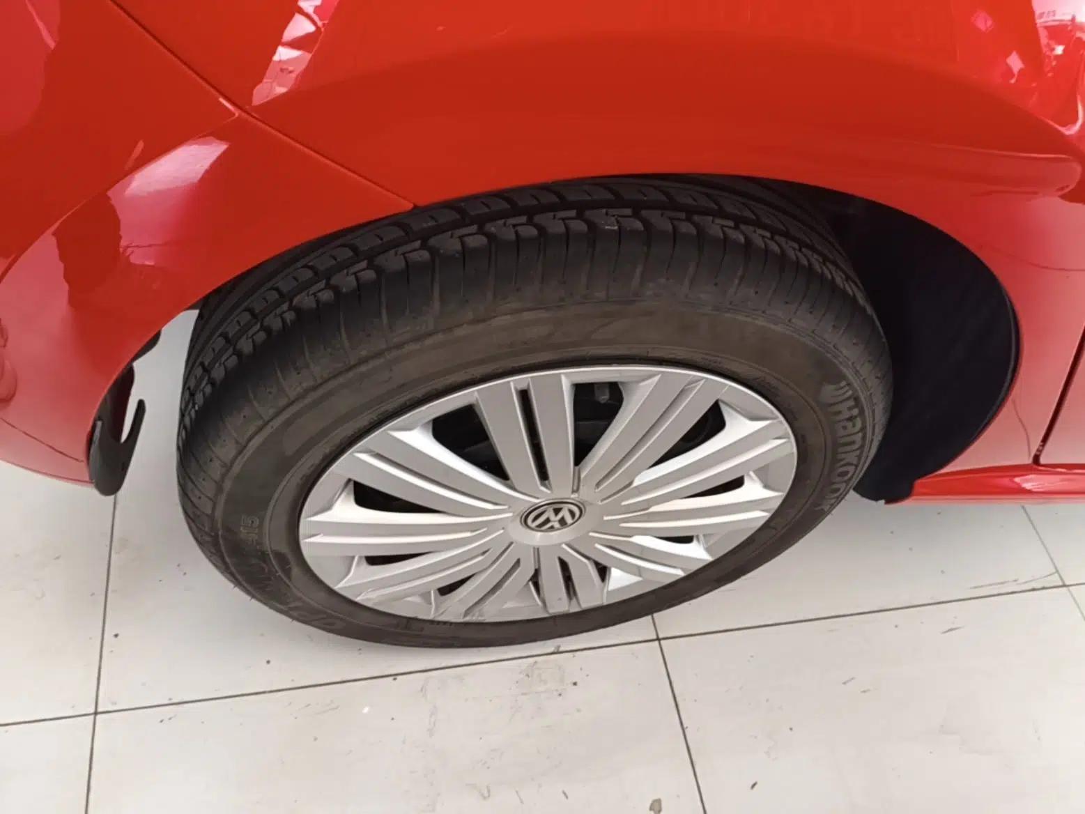 Volkswagen Polo 2016 1.6L Automatic Comfort Model — миниатюра 11