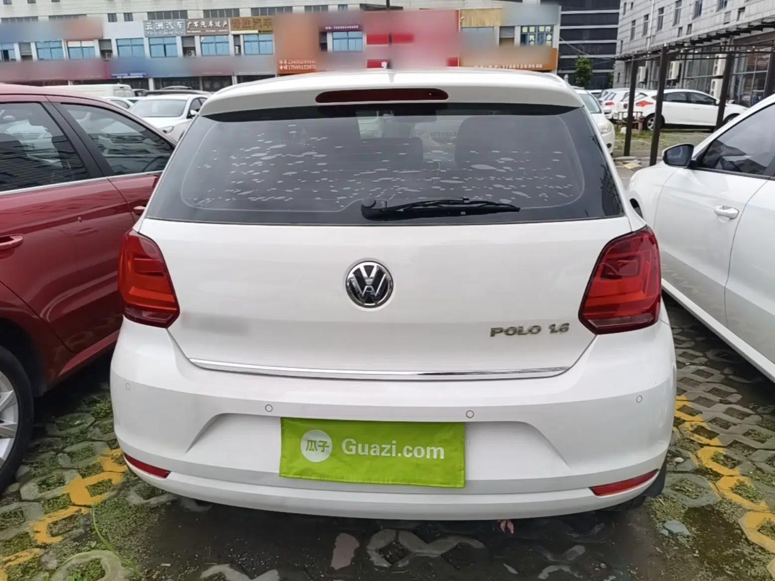 Volkswagen Polo 2014 1.6L Automatic Luxury Edition — миниатюра 5