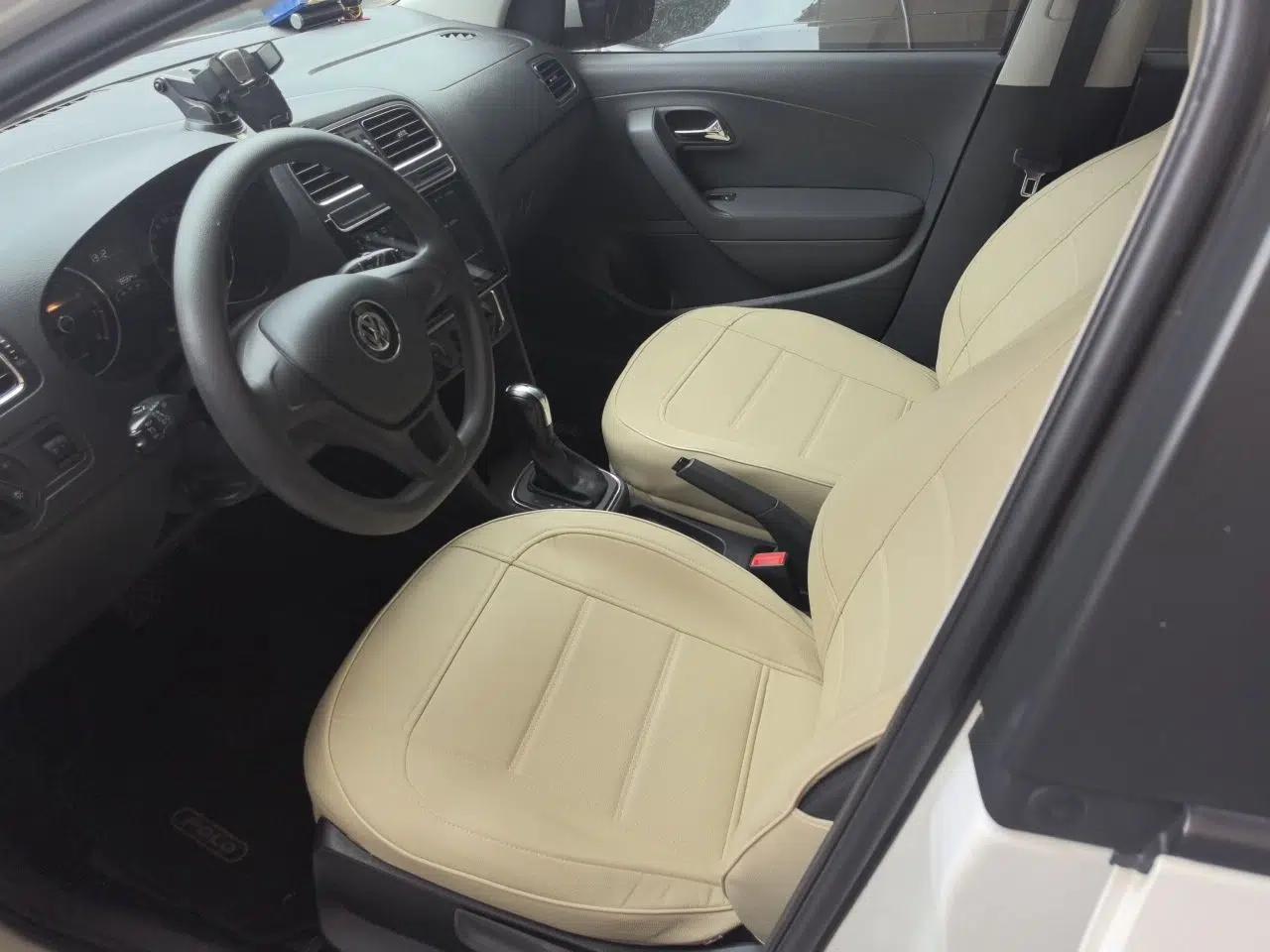 Volkswagen Polo 2014 1.6L Automatic Comfort Edition — миниатюра 15