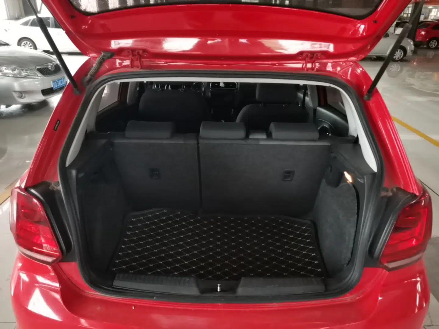 Volkswagen Polo 2018 1.5L Automatic Enjoyment Model — миниатюра 22