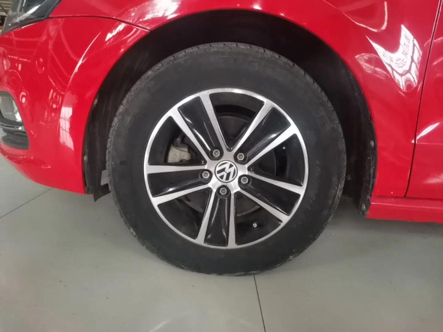 Volkswagen Polo 2018 1.5L Automatic Enjoyment Model — миниатюра 10