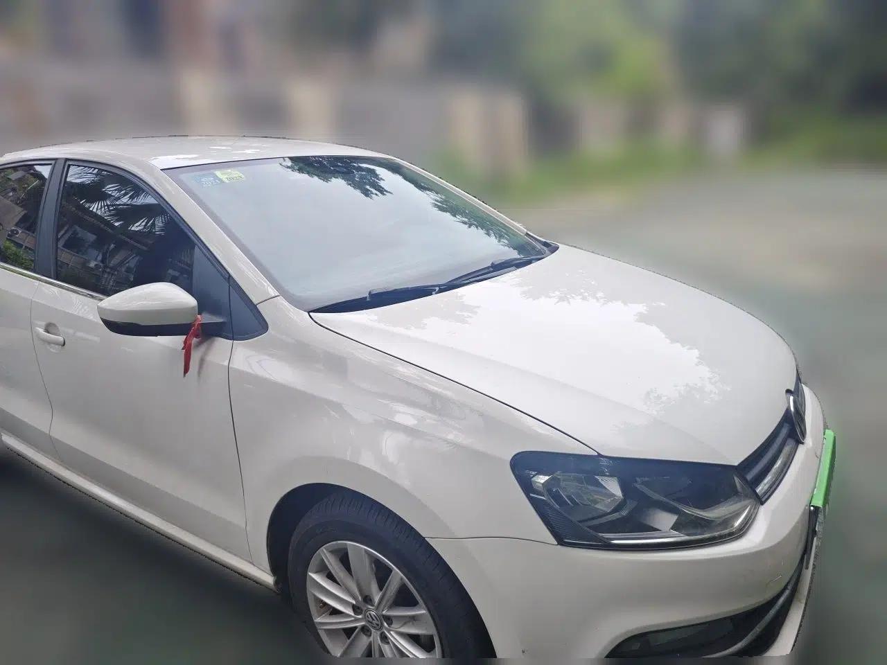 Volkswagen Polo 2014 1.4L Manual Comfort Edition — миниатюра 3
