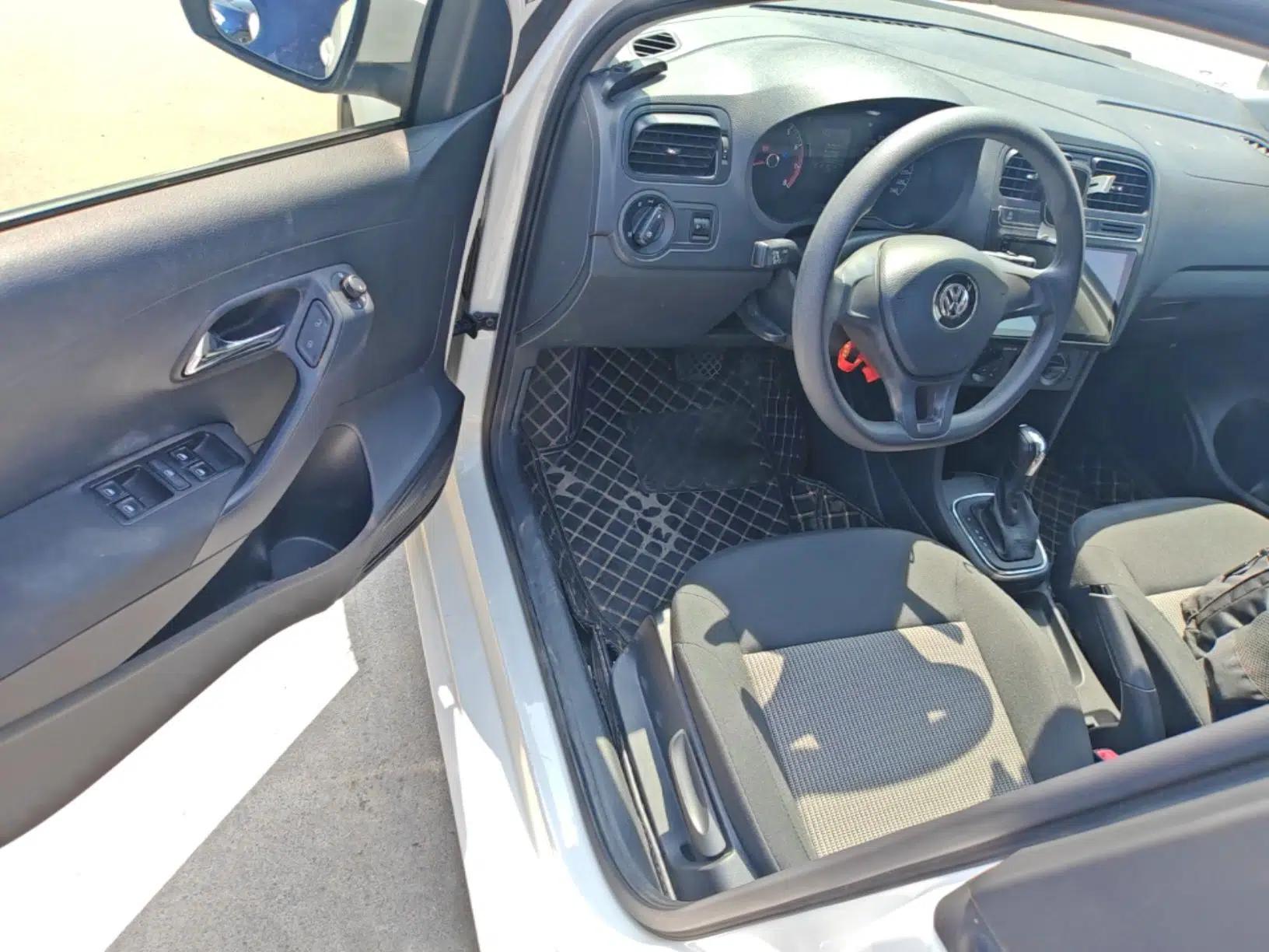 Volkswagen Polo 2018 1.5L Automatic Advanced Driving Model — миниатюра 23