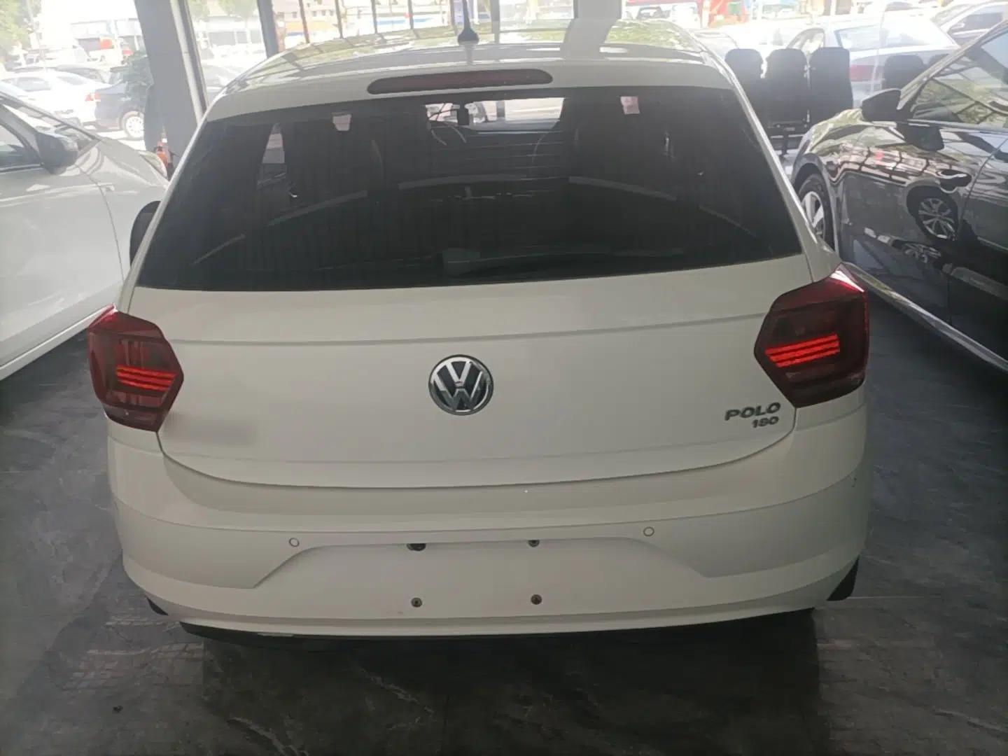 Volkswagen Polo 2019 Plus 1.5L Automatic Colorful Technology Edition — миниатюра 5