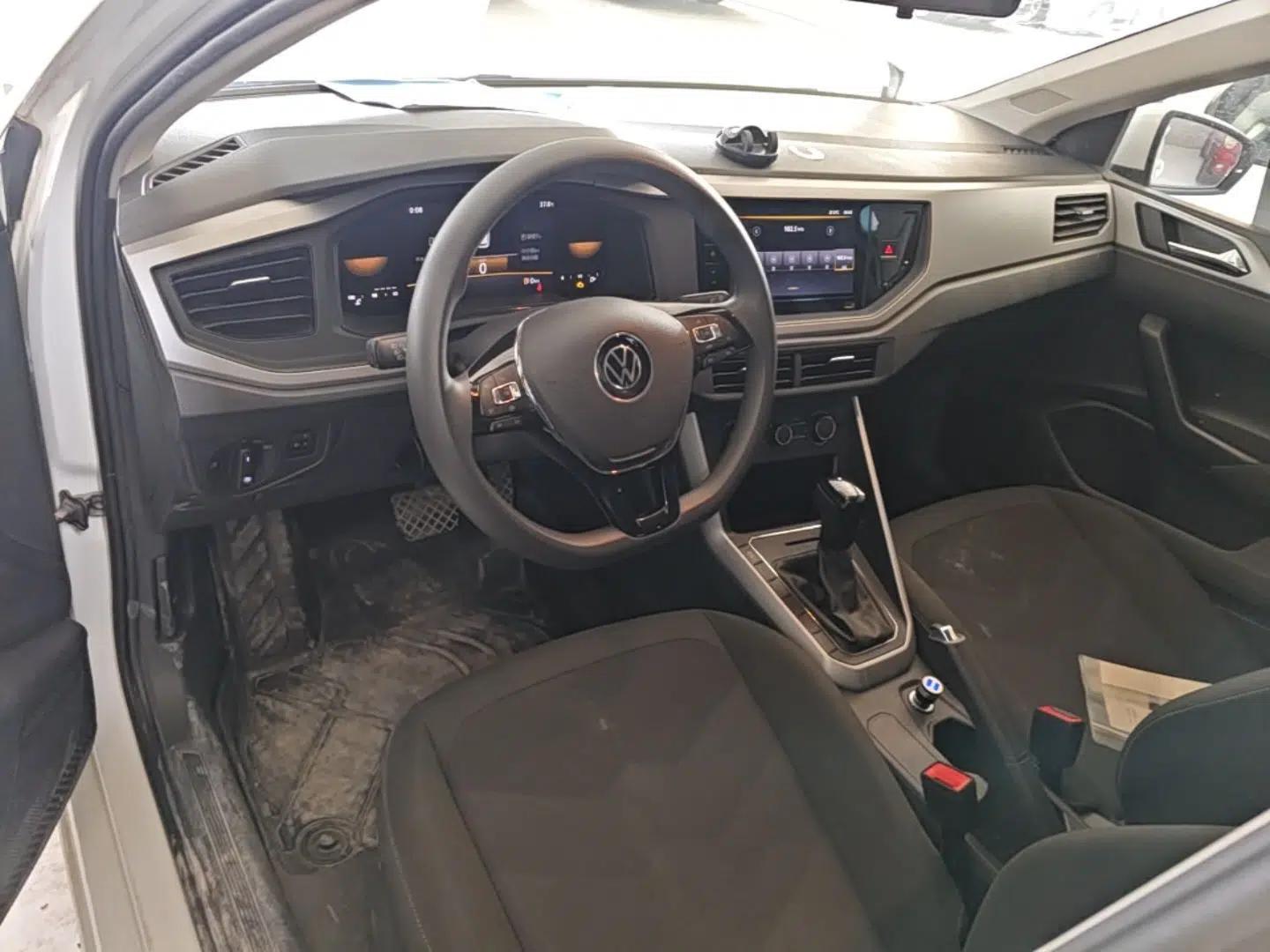 Volkswagen Polo 2023 Revised Plus 1.5L Automatic – Enjoy Life Edition — миниатюра 12