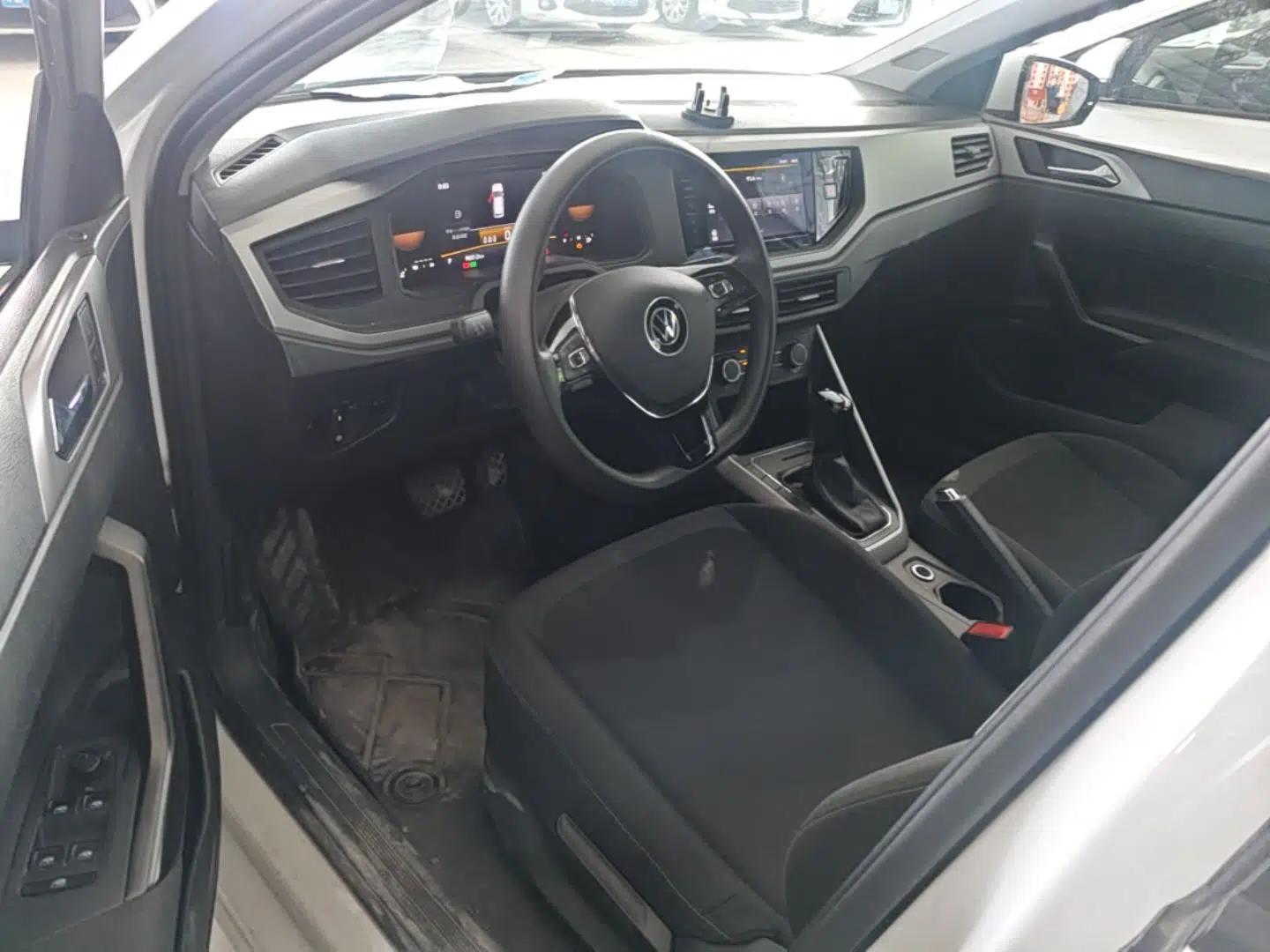 Volkswagen Polo 2023 Revised Plus 1.5L Automatic – Enjoy Life Edition — миниатюра 18