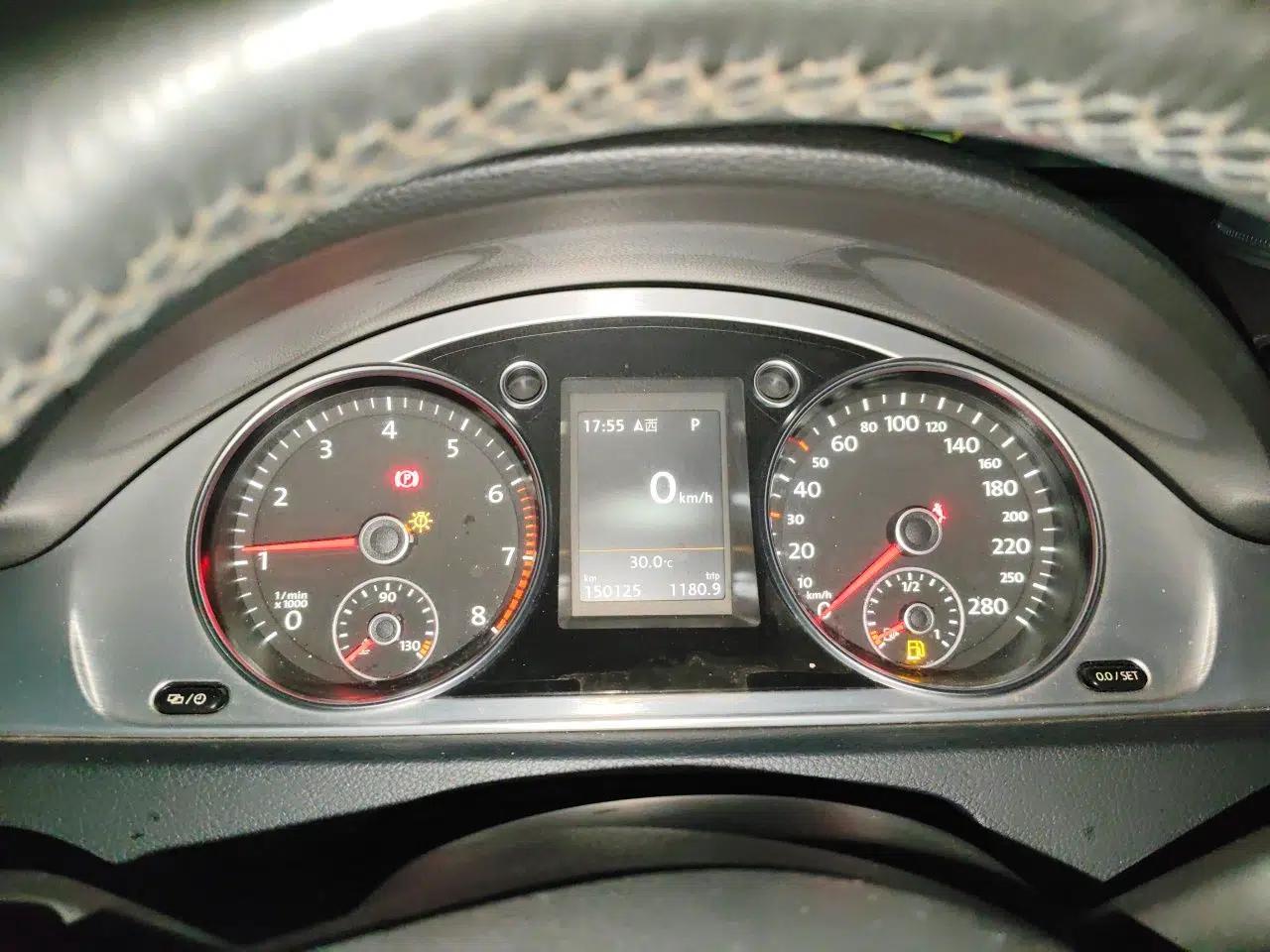 Volkswagen FAW-Volkswagen CC 2015 2.0 TSI Luxury Model — миниатюра 11