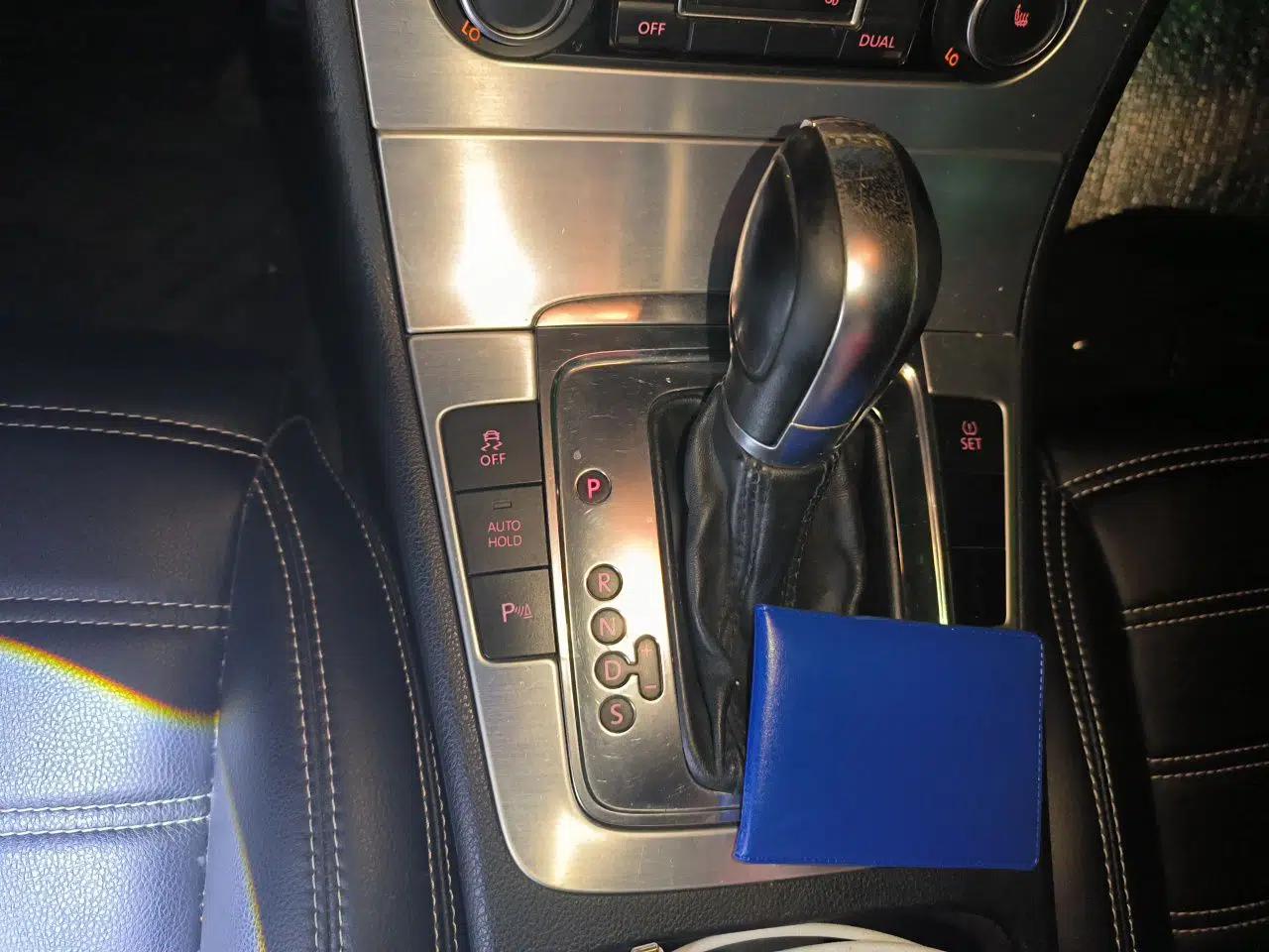 Volkswagen FAW-Volkswagen CC 2011 1.8TSI Luxury Model — миниатюра 14