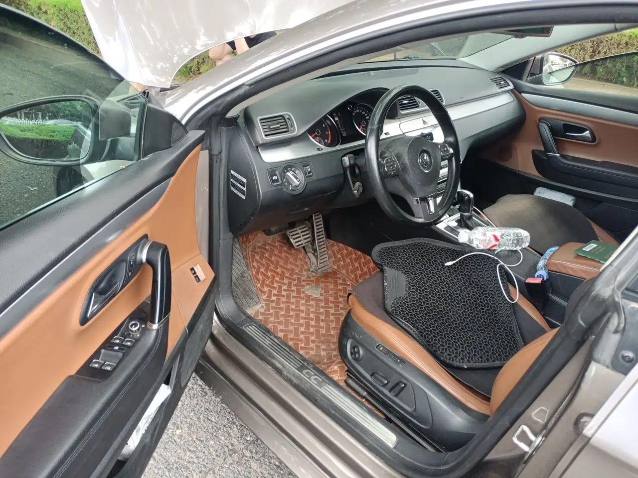 Volkswagen FAW-Volkswagen CC 2011 1.8TSI Luxury Model — миниатюра 16