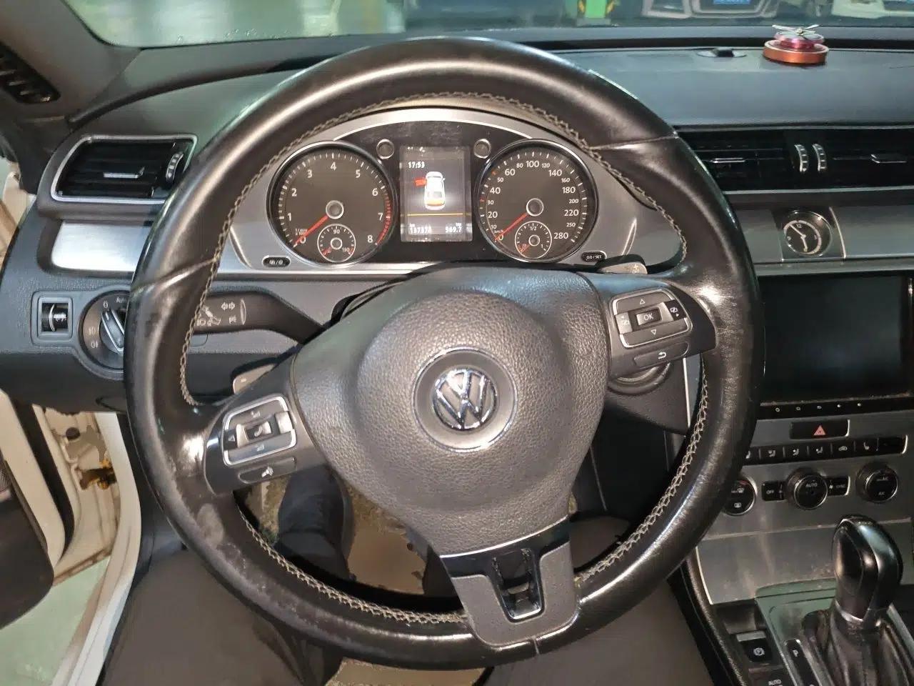 Volkswagen FAW-Volkswagen CC 2013 1.8TSI Luxury Model — миниатюра 10