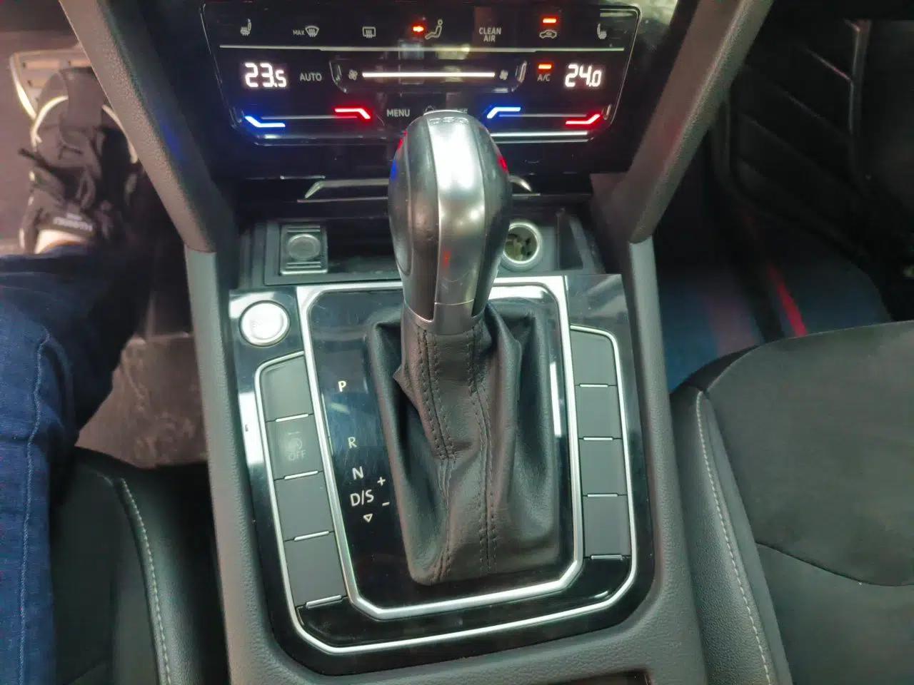 Volkswagen FAW-Volkswagen CC 2020 330TSI Huayan Edition China VI Standard — миниатюра 14